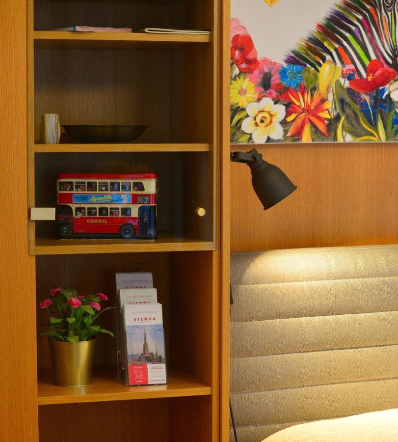 Appartement Charming With Balcony In Hip & Trendy Margareten