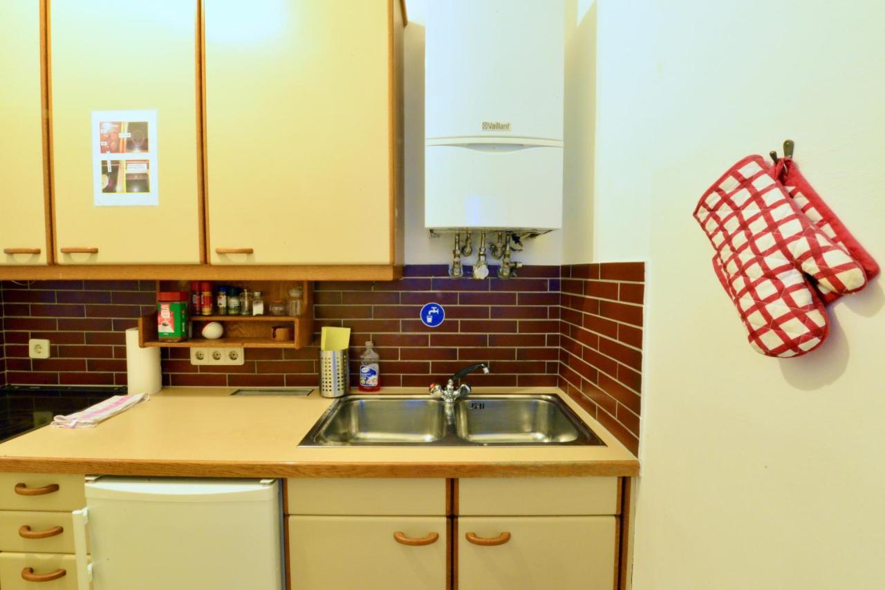 Appartement Charming With Balcony In Hip & Trendy Margareten Wenen